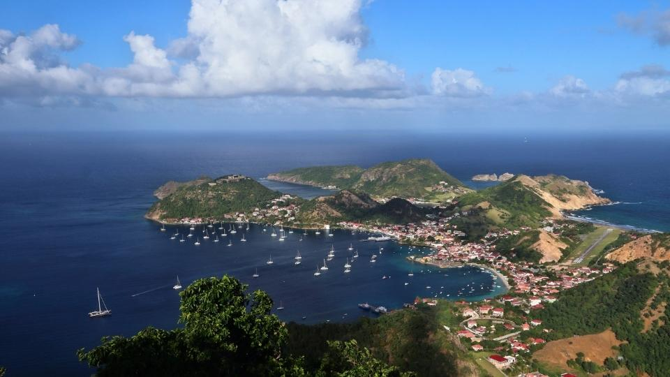 Et si vous choisissiez la Guadeloupe pour des vacances en France réellement dépaysantes ?